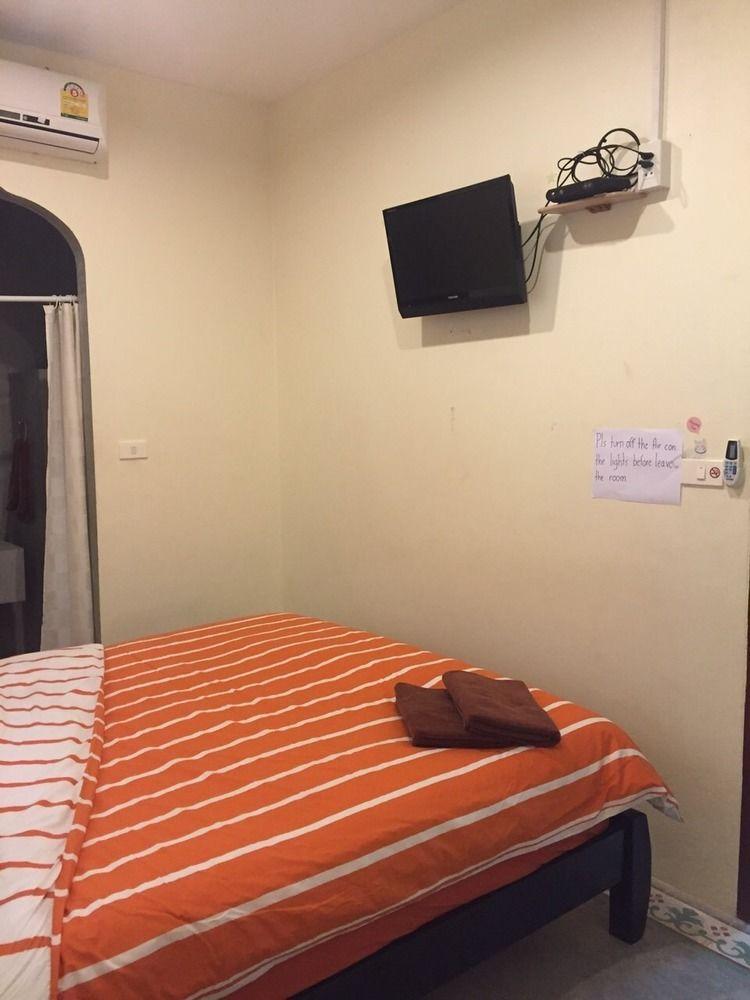 Tid Tarad Hostel HHQ Exterior foto